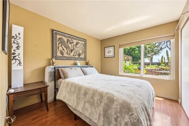 6975 Camino Amero, San Diego, CA 92111