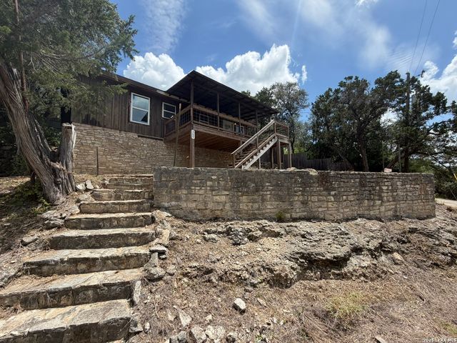 360 WIND CREST DR, Canyon Lake, TX 78133
