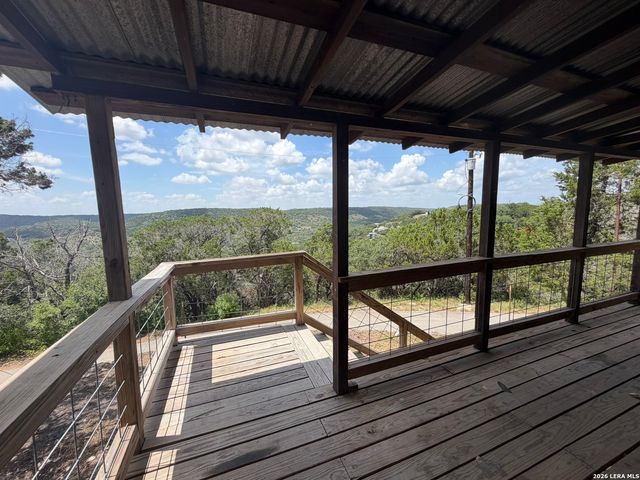 360 WIND CREST DR, Canyon Lake, TX 78133