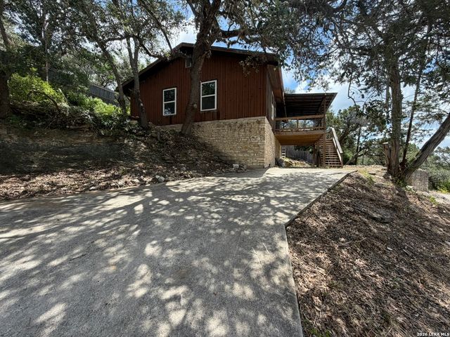 360 WIND CREST DR, Canyon Lake, TX 78133