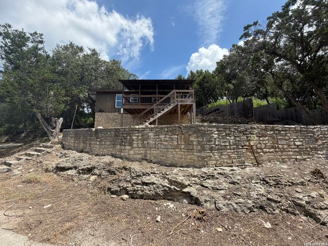 360 WIND CREST DR, Canyon Lake, TX 78133
