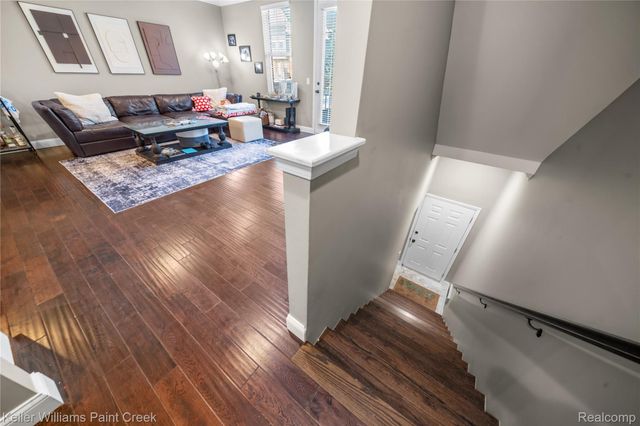 56634 Sunset Drive, Shelby Charter Township, MI 48316