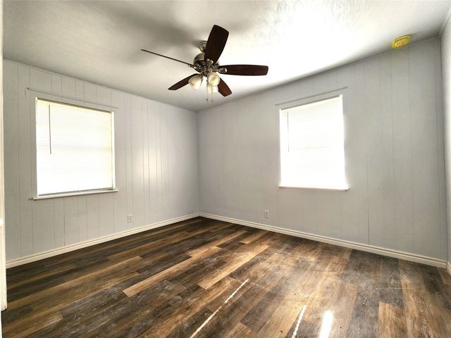 3604 Valley View Road, Denton, TX 76209