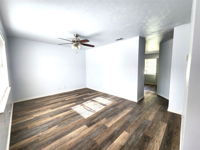 3604 Valley View Road, Denton, TX 76209