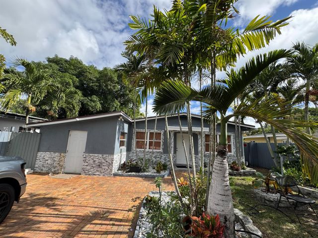 1132 NW 7th Terrace, Fort Lauderdale, FL 33311