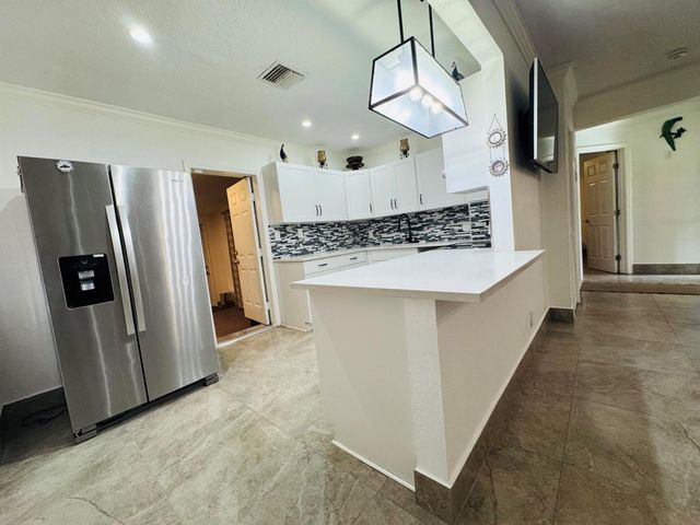 1132 NW 7th Terrace, Fort Lauderdale, FL 33311