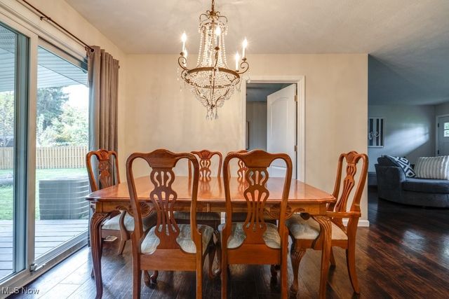 698 Ledge Road, Macedonia, OH 44056