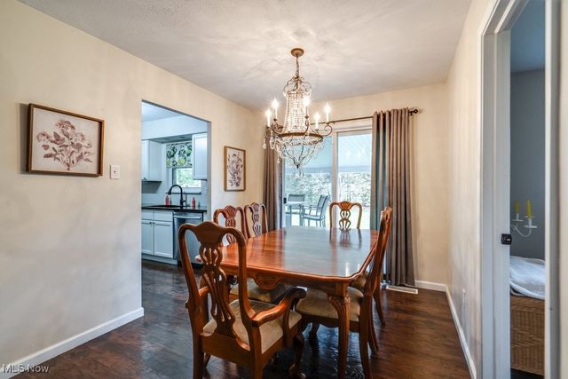 698 Ledge Road, Macedonia, OH 44056