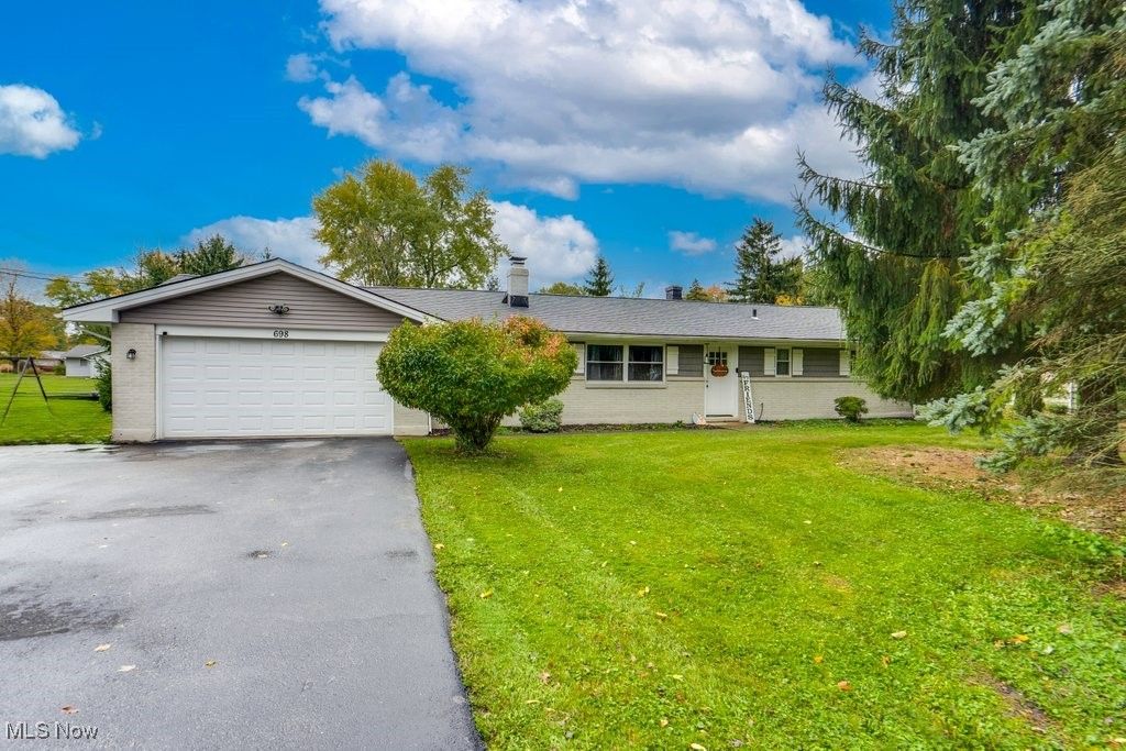 698 Ledge Road, Macedonia, OH 44056