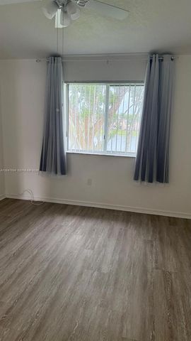 1271 SE 27th Street 203, Homestead, FL 33035