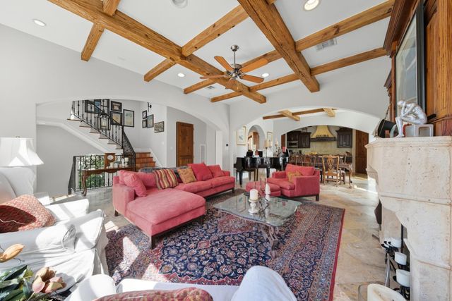 2370 Bolsover Street, Houston, TX 77005