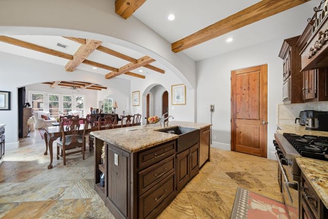 2370 Bolsover Street, Houston, TX 77005