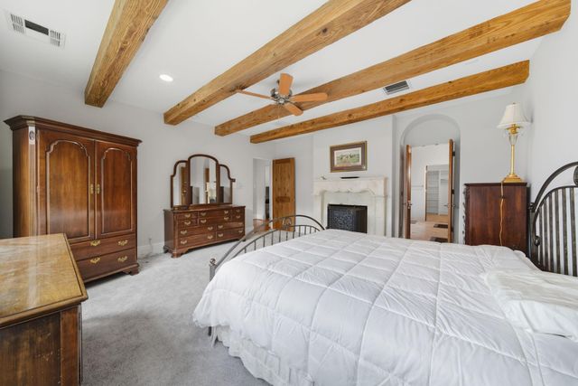 2370 Bolsover Street, Houston, TX 77005