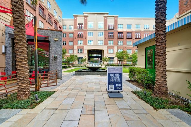 2370 Bolsover Street, Houston, TX 77005