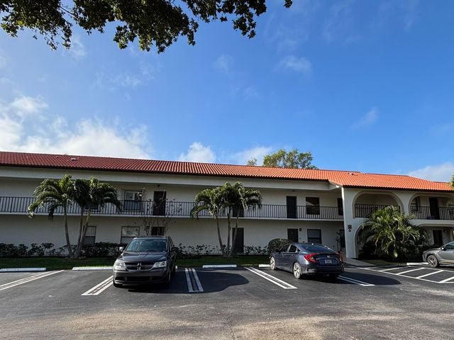 3 Via De Casas Sur 204, Boynton Beach, FL 33426