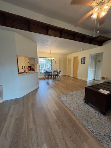 3 Via De Casas Sur 204, Boynton Beach, FL 33426