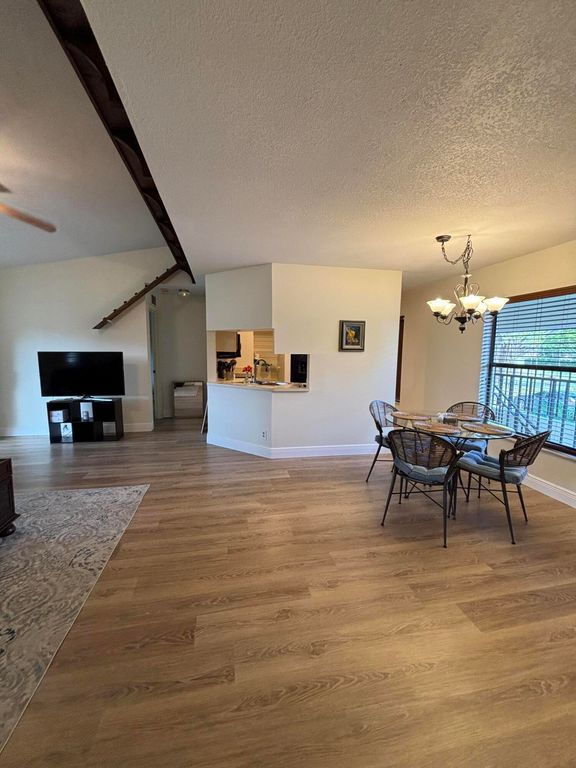 3 Via De Casas Sur 204, Boynton Beach, FL 33426