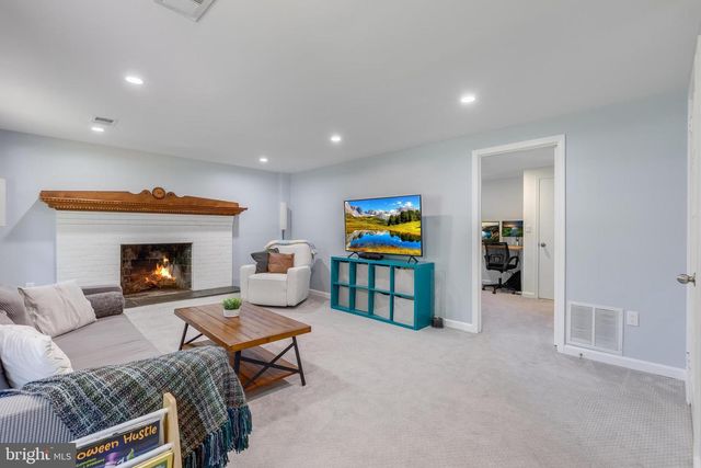 13201 WILTON OAKS DR, Silver Spring, MD 20906