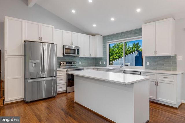 13201 WILTON OAKS DR, Silver Spring, MD 20906