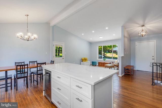 13201 WILTON OAKS DR, Silver Spring, MD 20906