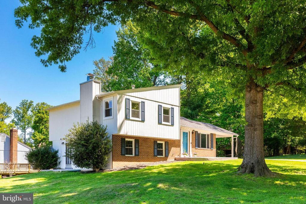 13201 WILTON OAKS DR, Silver Spring, MD 20906