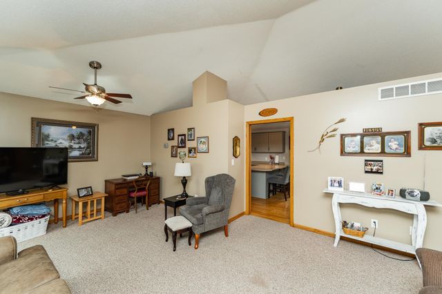 502 24th Street SW, Rochester, MN 55902