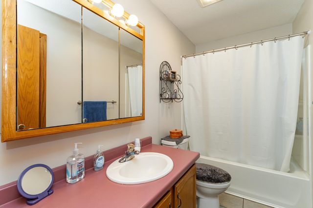 502 24th Street SW, Rochester, MN 55902