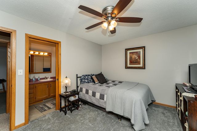 502 24th Street SW, Rochester, MN 55902