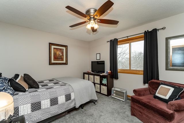 502 24th Street SW, Rochester, MN 55902