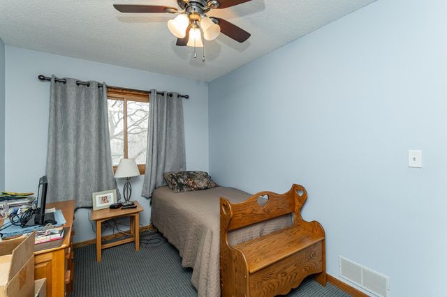 502 24th Street SW, Rochester, MN 55902