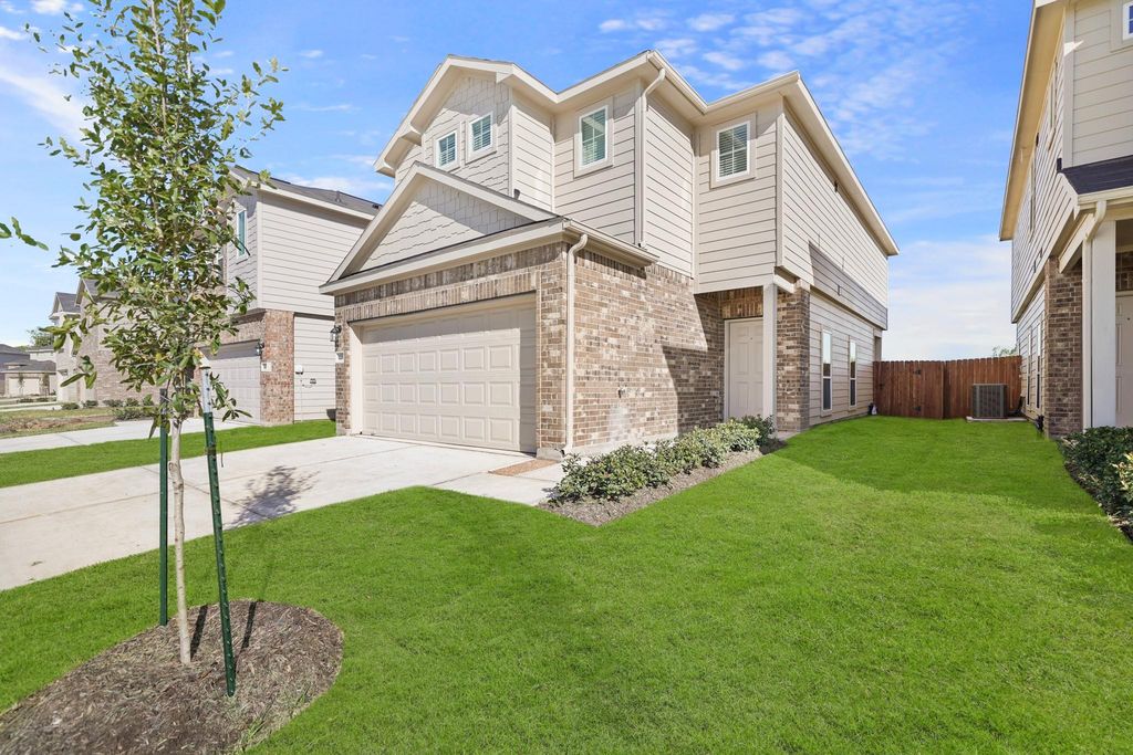 13313 Nabob Drive, Houston, TX 77048