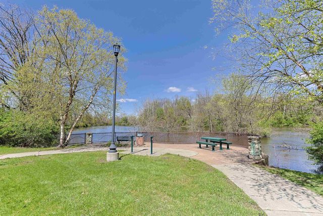 2515 Riverside Drive, South Bend, IN 46616