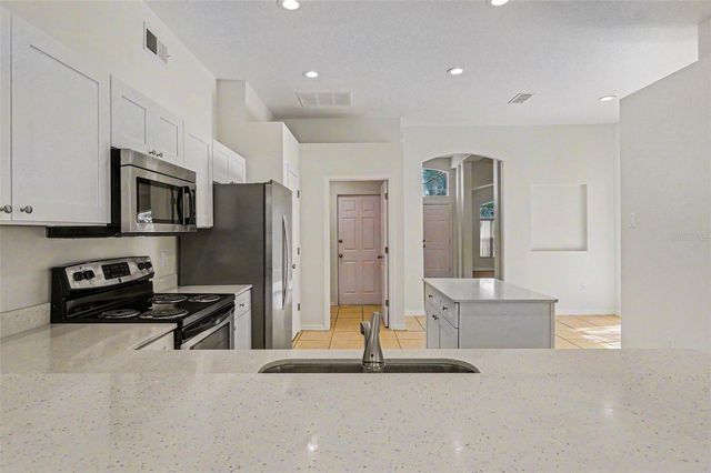 11230 MOONSHINE CREEK CIRCLE, Orlando, FL 32825
