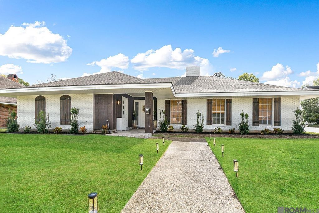 8964 Bayside Ave, Baton Rouge, LA 70806