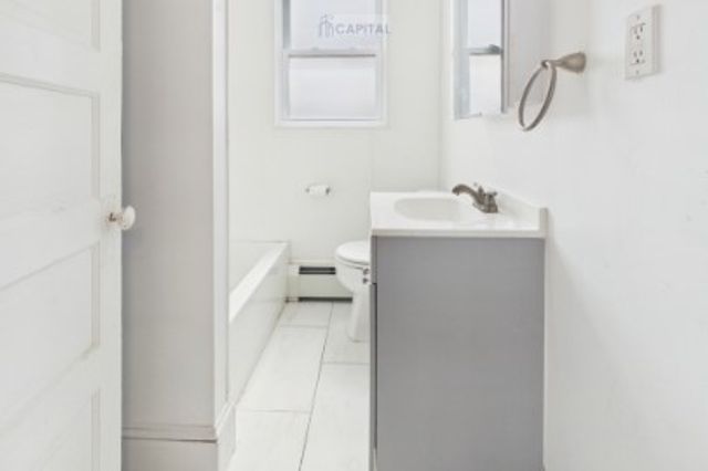 351 Child Street, Warren, RI 02885