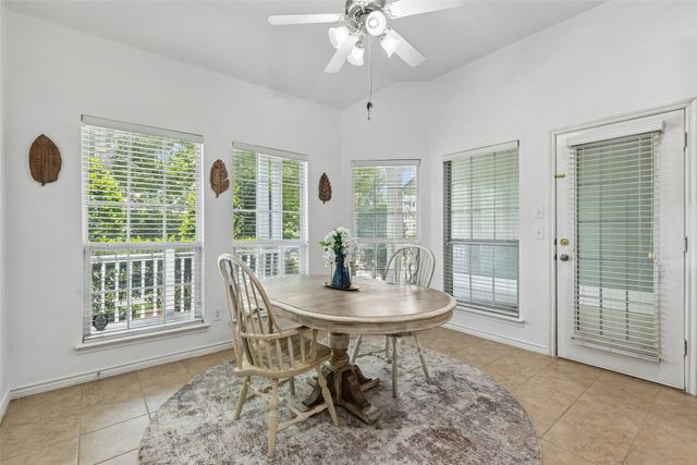 1104 Bell Manor Drive, Savannah, TX 76227