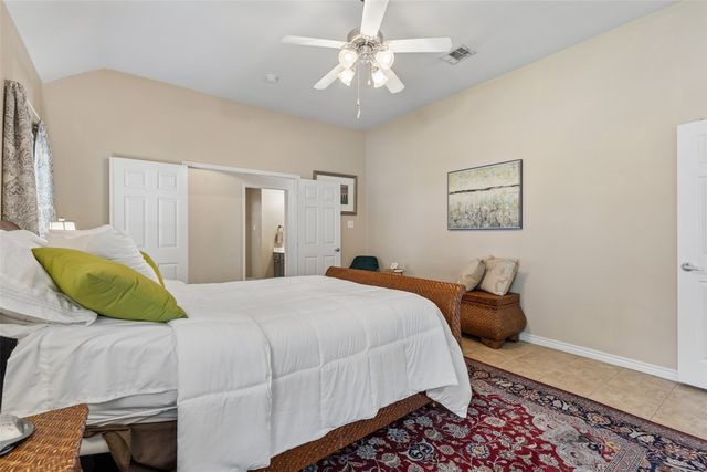 1104 Bell Manor Drive, Savannah, TX 76227