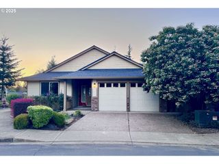 19477 HUMMINGBIRD Loop, Oregon City, OR 97045