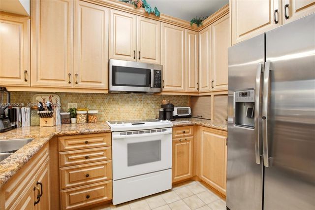 1620 S Ocean Ln 236, Fort Lauderdale, FL 33316