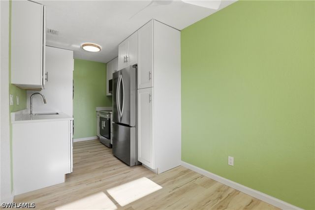 4607 Bayshore DR K5, Naples, FL 34112