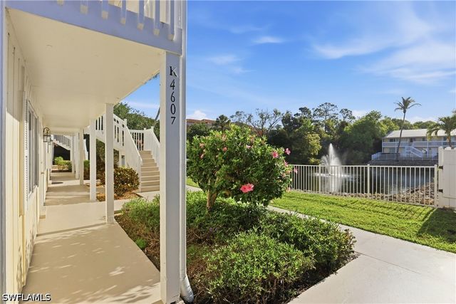 4607 Bayshore DR K5, Naples, FL 34112