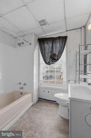 210 N PENNSYLVANIA AVE, Centre Hall, PA 16828