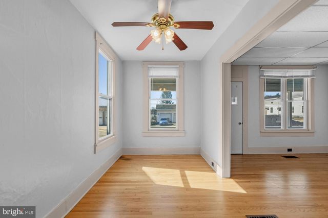 210 N PENNSYLVANIA AVE, Centre Hall, PA 16828