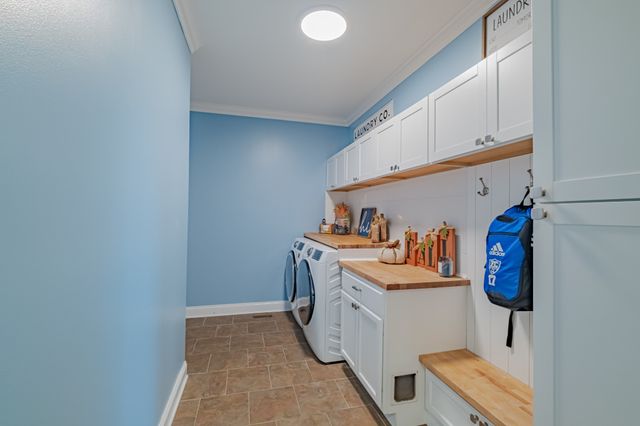 356 Ridgecrest Dr, Winchester, TN 37398