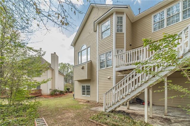 4706 Cedar Wood Drive SW, Lilburn, GA 30047