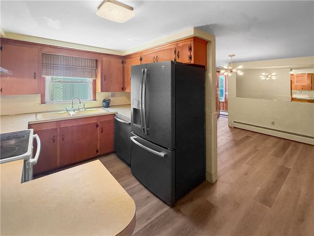 54 Burnett Street, Johnston, RI 02919
