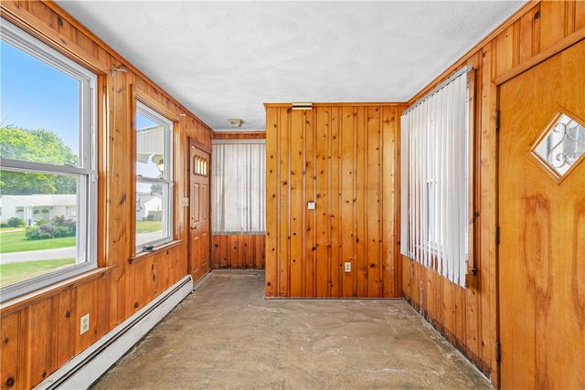 54 Burnett Street, Johnston, RI 02919