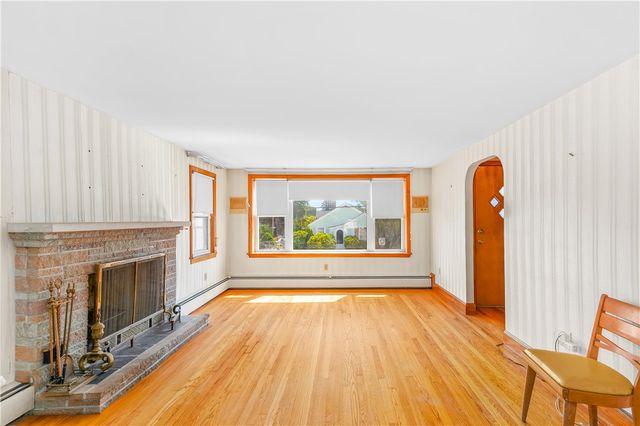 54 Burnett Street, Johnston, RI 02919