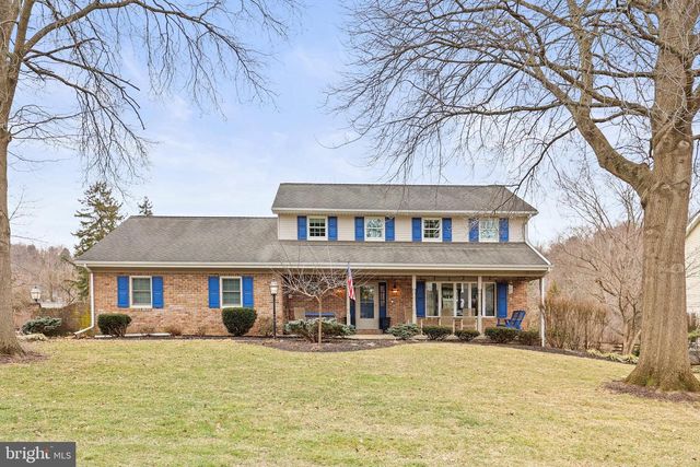 406 WETHERBURN DR, Lancaster, PA 17601