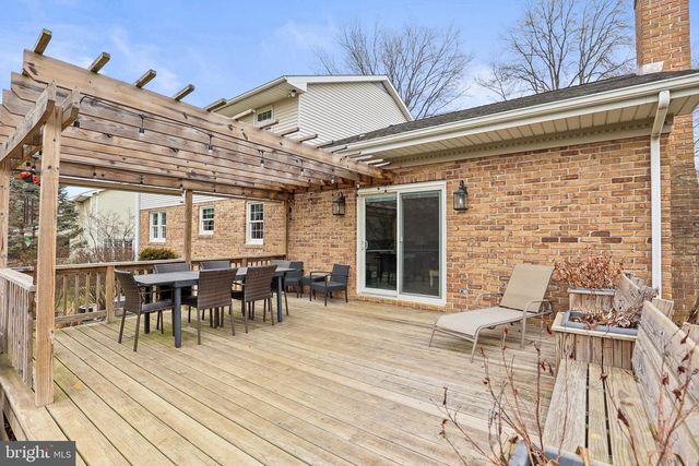 406 WETHERBURN DR, Lancaster, PA 17601